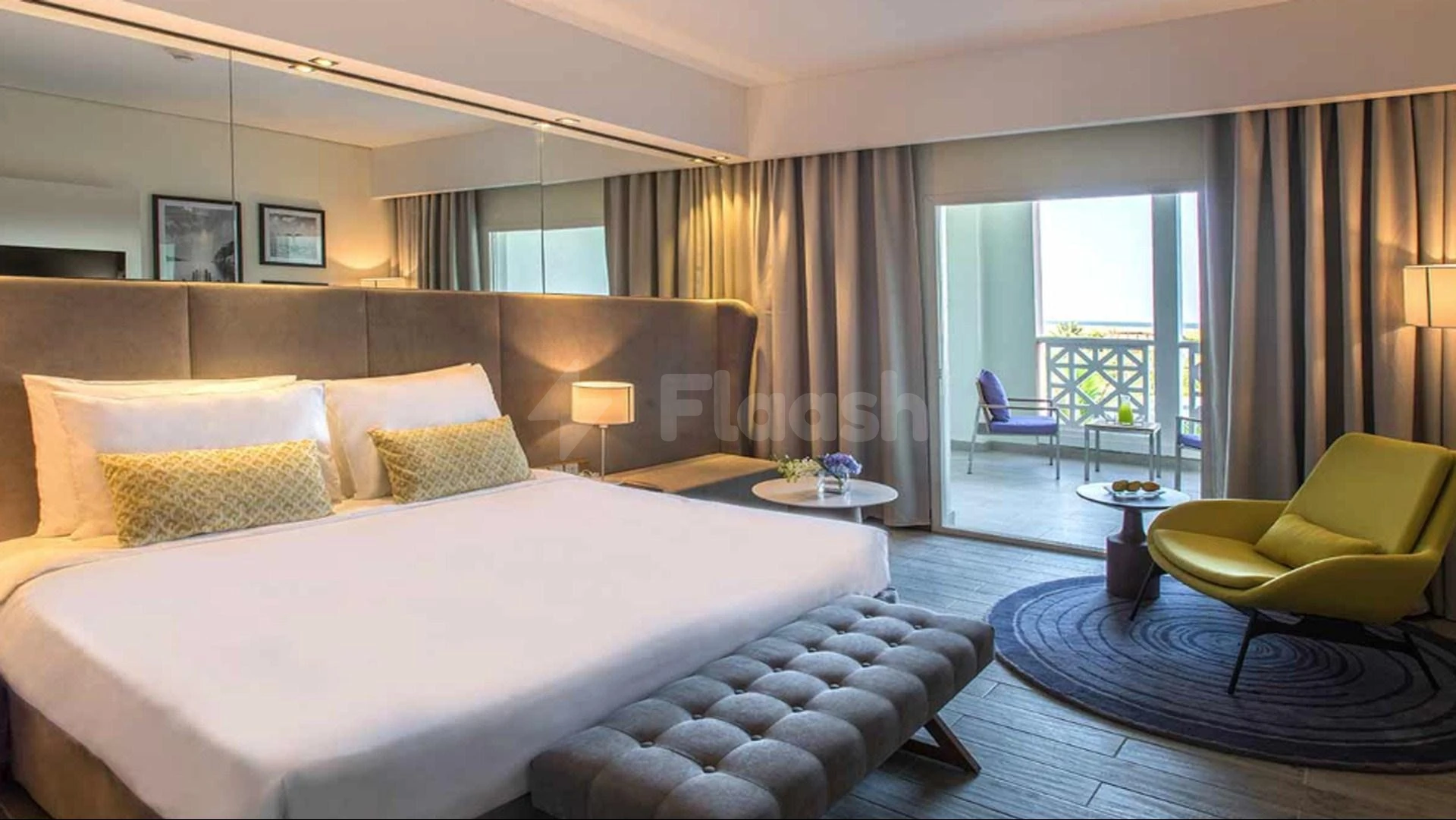 Hotel room at Radisson Blu Resort Al Khobar Half Moon Bay, Al Khobar, with a large bed
