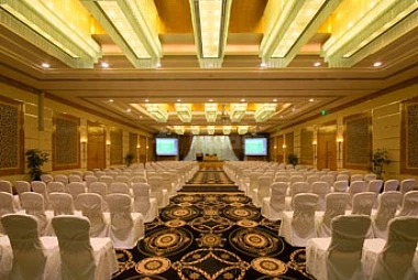 Ballroom / Reception Hall at Sheraton Dammam Hotel & Convention Centre in Dammam, shown within the event venue setting